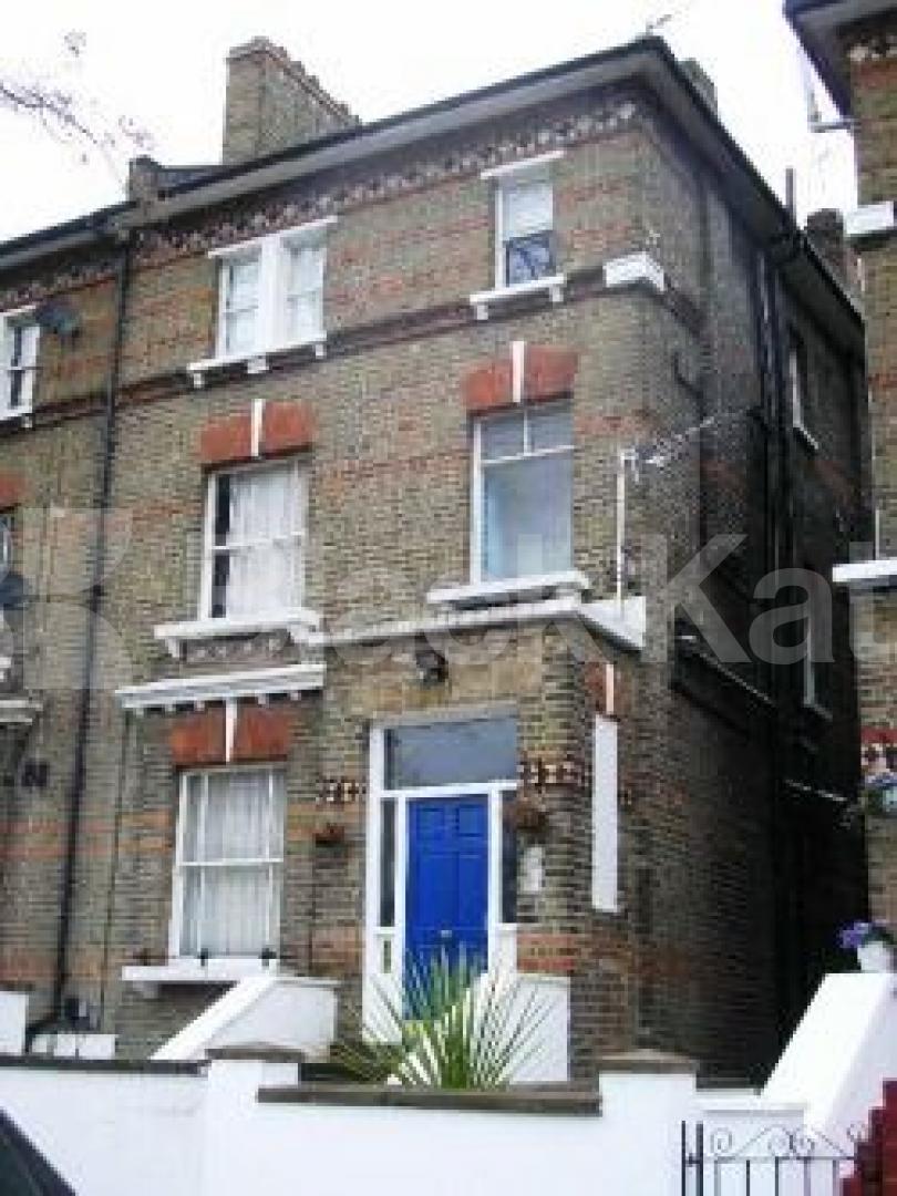			NEW INSTRUCTION!, 2 Bedroom, 1 bath, 1 reception Flat			 Middleton Grove, CAMDEN BORDERS 